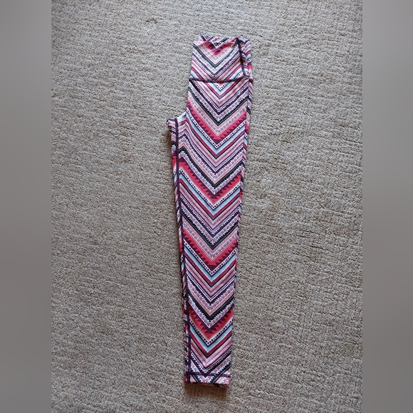 Aerie Chill Play Move Multicolor Aztec Striped Leggings Pants - Picture 2 of 6